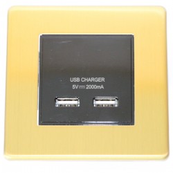 Tomada dupla USB de carga GOVENA MET2XUSBCHARGB-B Latão escovado – Metal Line – vista 3
