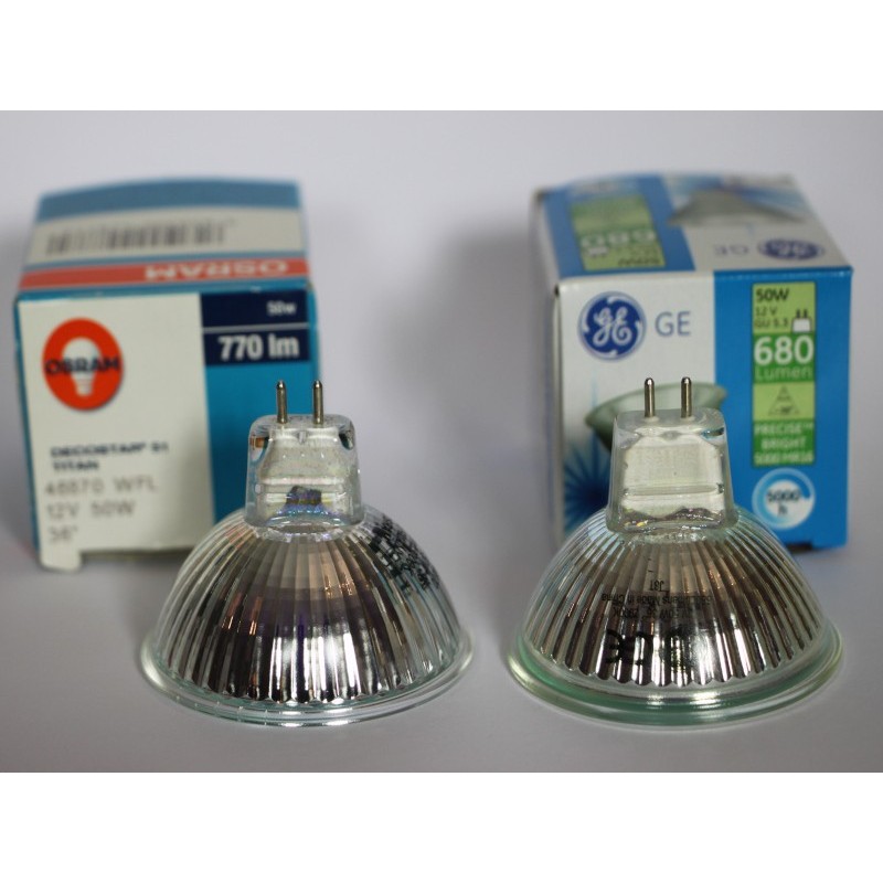 replaces OSRAM DECOSTAR TITAN 46870 WFL 12V | StrassElec