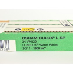 OSRAM DULUX L 24 W/830 SP 2G11 – κοντινό πλάνο